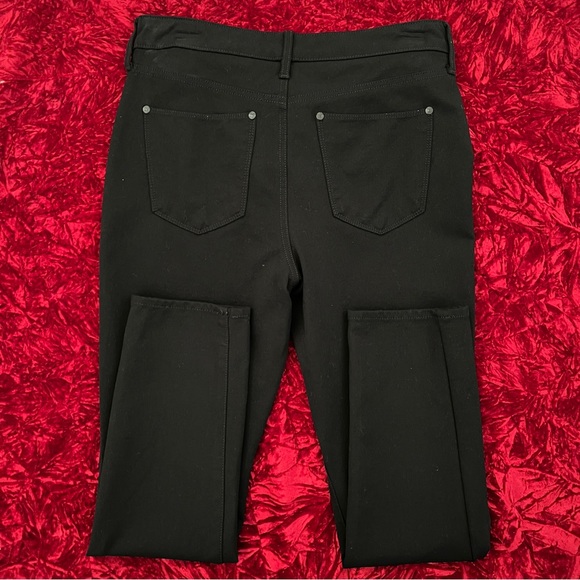 Gloria Vanderbilt Cropped Skinny Pants - Picture 5 of 12